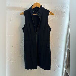 Title 9 Black Knit Zip up Sleeveless Passport Dress size M
